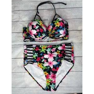 Super cute bikini 2X